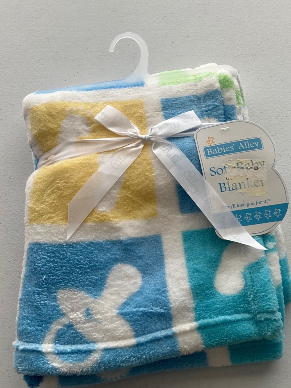 🌺$3.00 final price🌺Babies' Alley Soft Baby Blanket - Blue, Yellow, White, Green